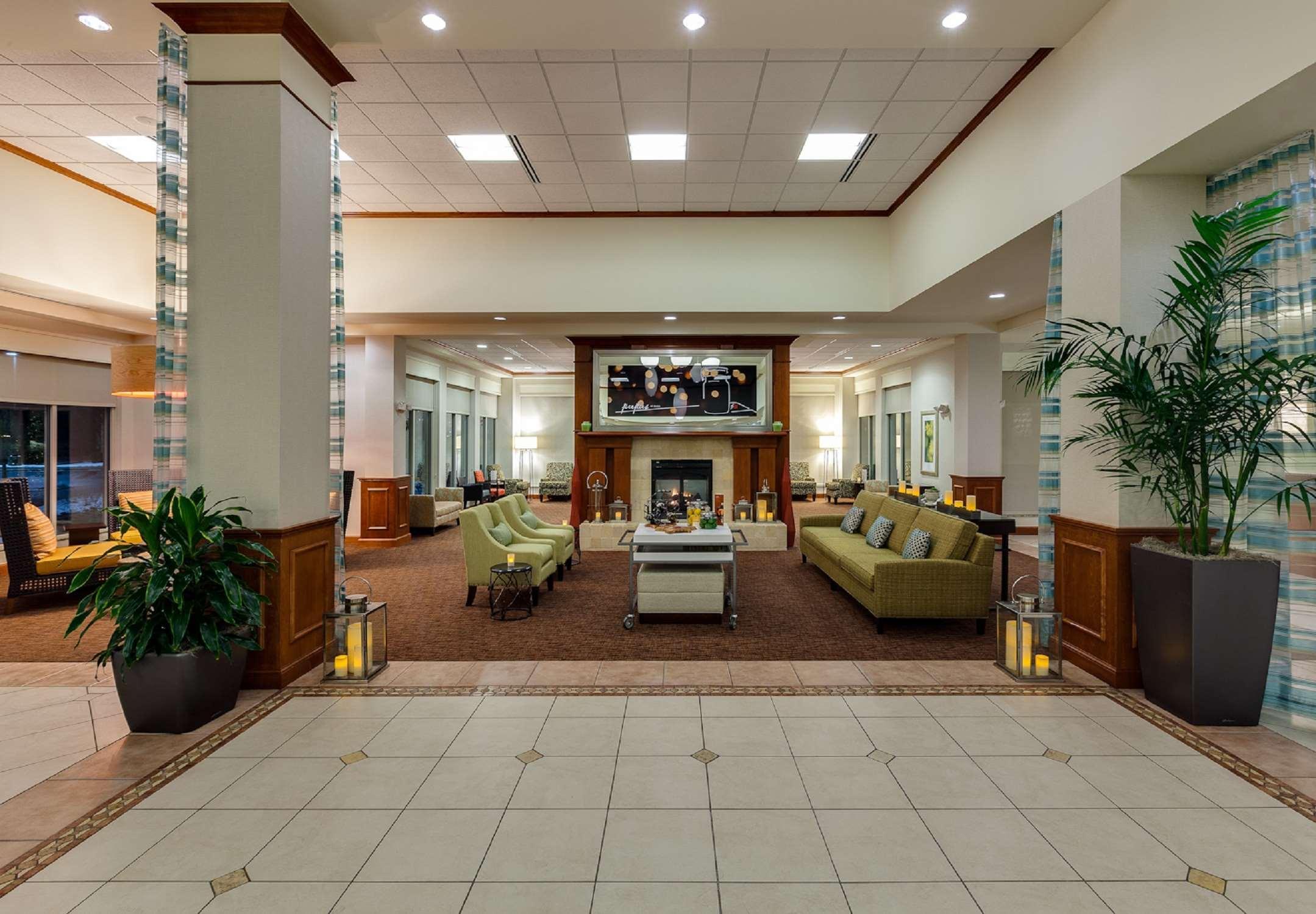 Hilton Garden Inn Lake Forest Mettawa Exterior foto