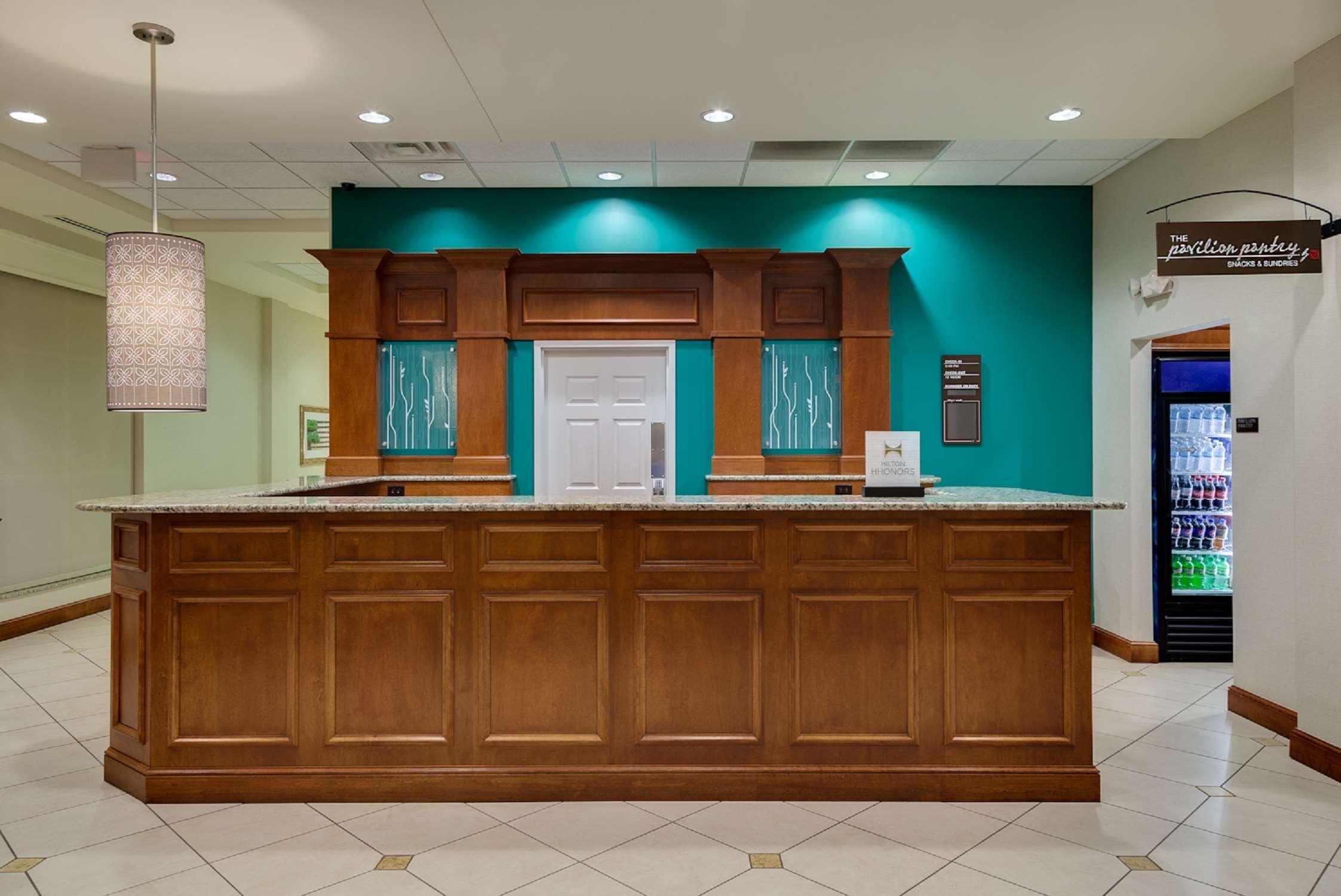 Hilton Garden Inn Lake Forest Mettawa Exterior foto